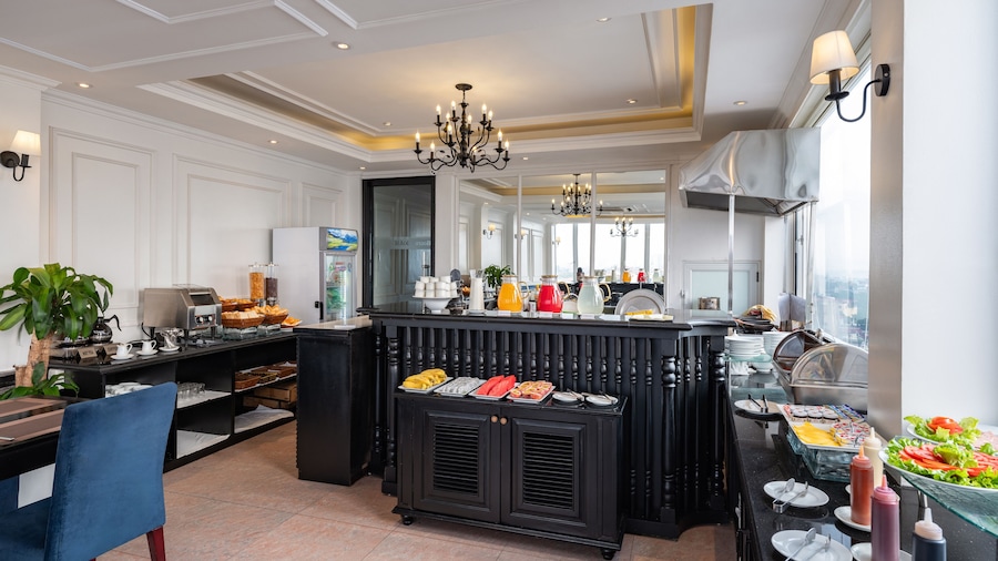 The Flower Boutique Hotel & Travel