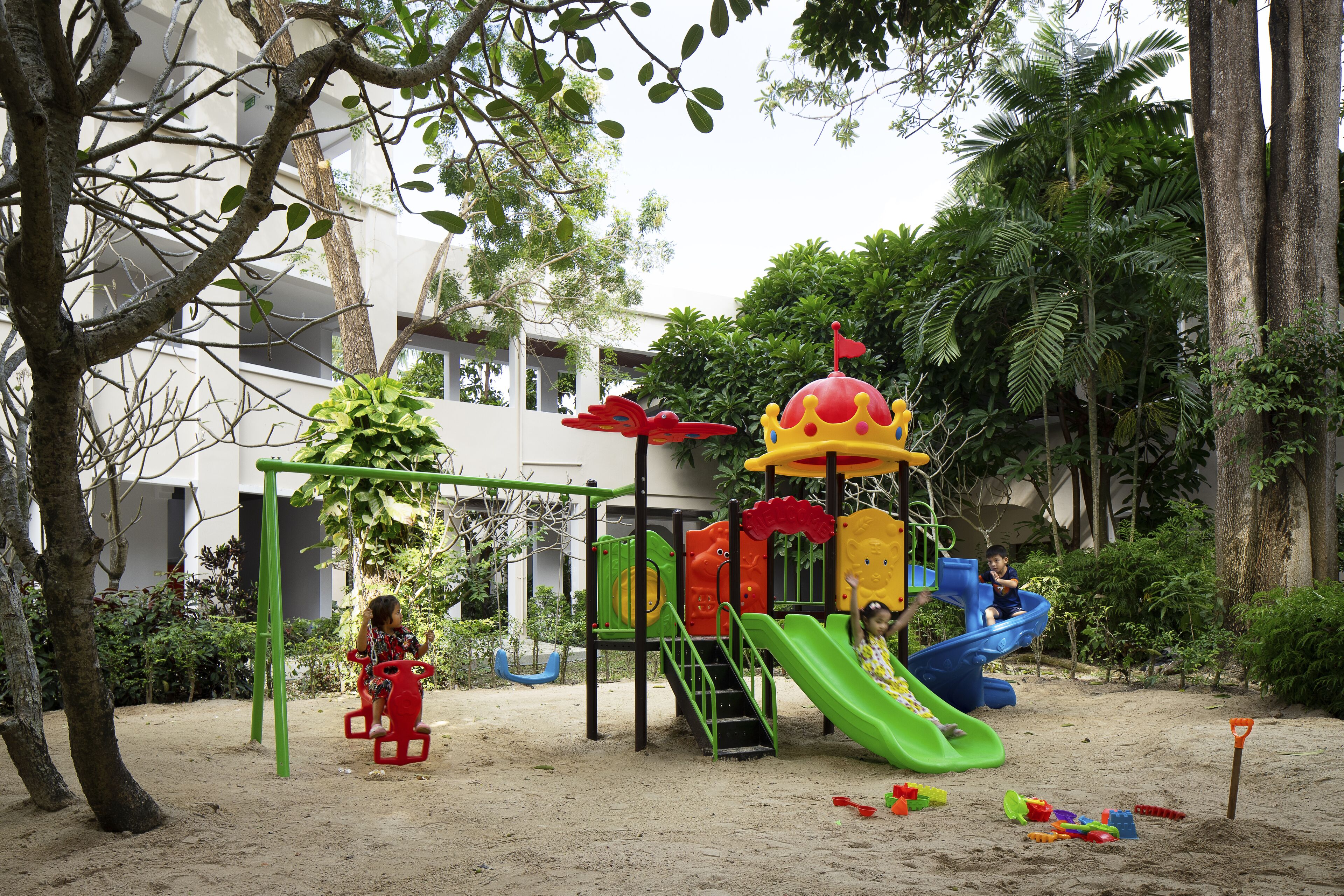 children’s play area – outdoor