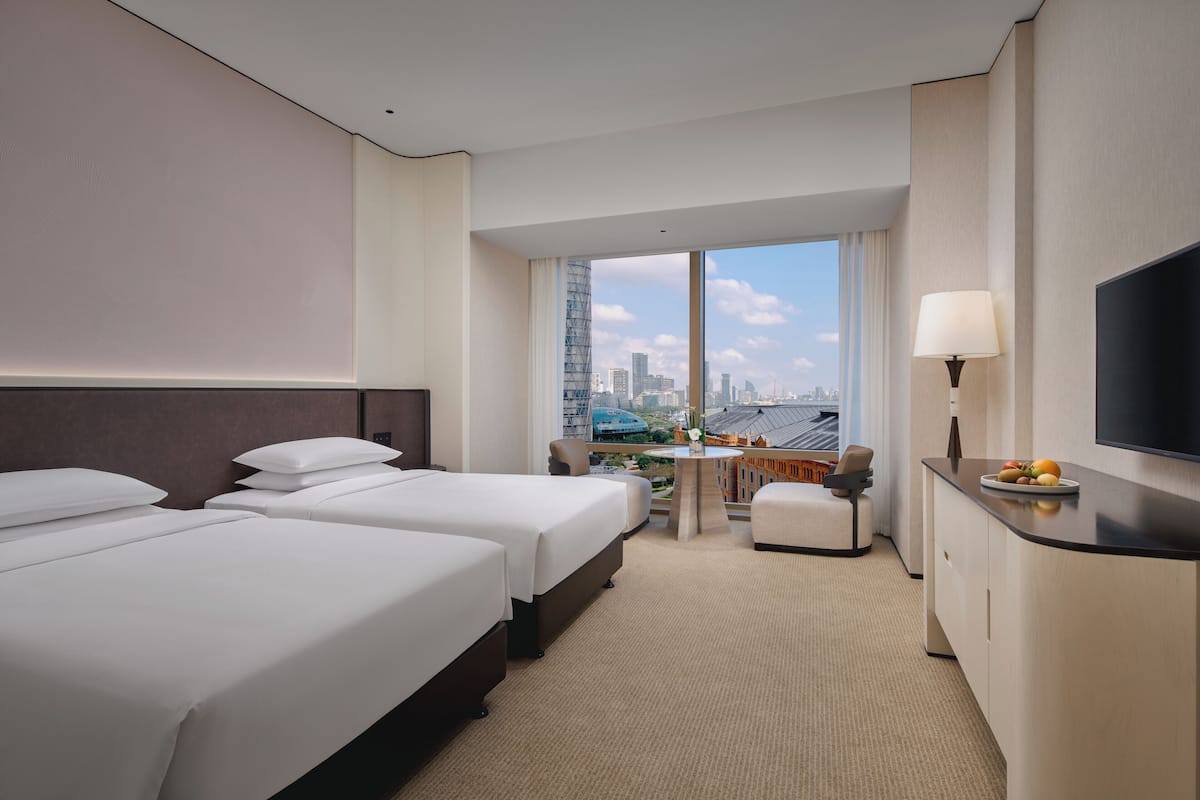 Standaard Twin kamer, 2 eenpersoonsbedden | 1 slaapkamer, luxe beddengoed, een minibar, een kluis op de kamer