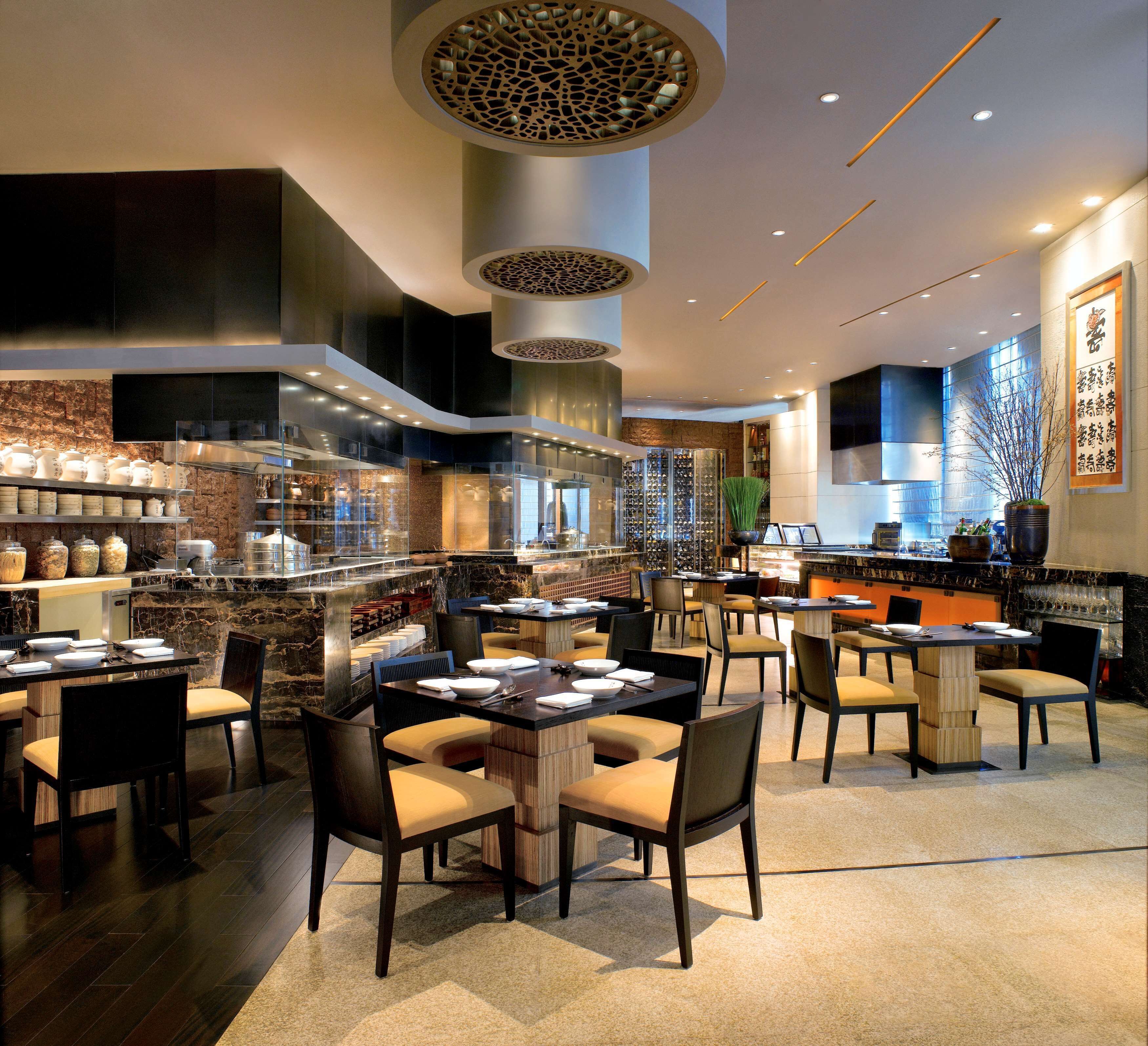 Café da manhã com buffet todos os dias (CNY 258 por pessoa) 