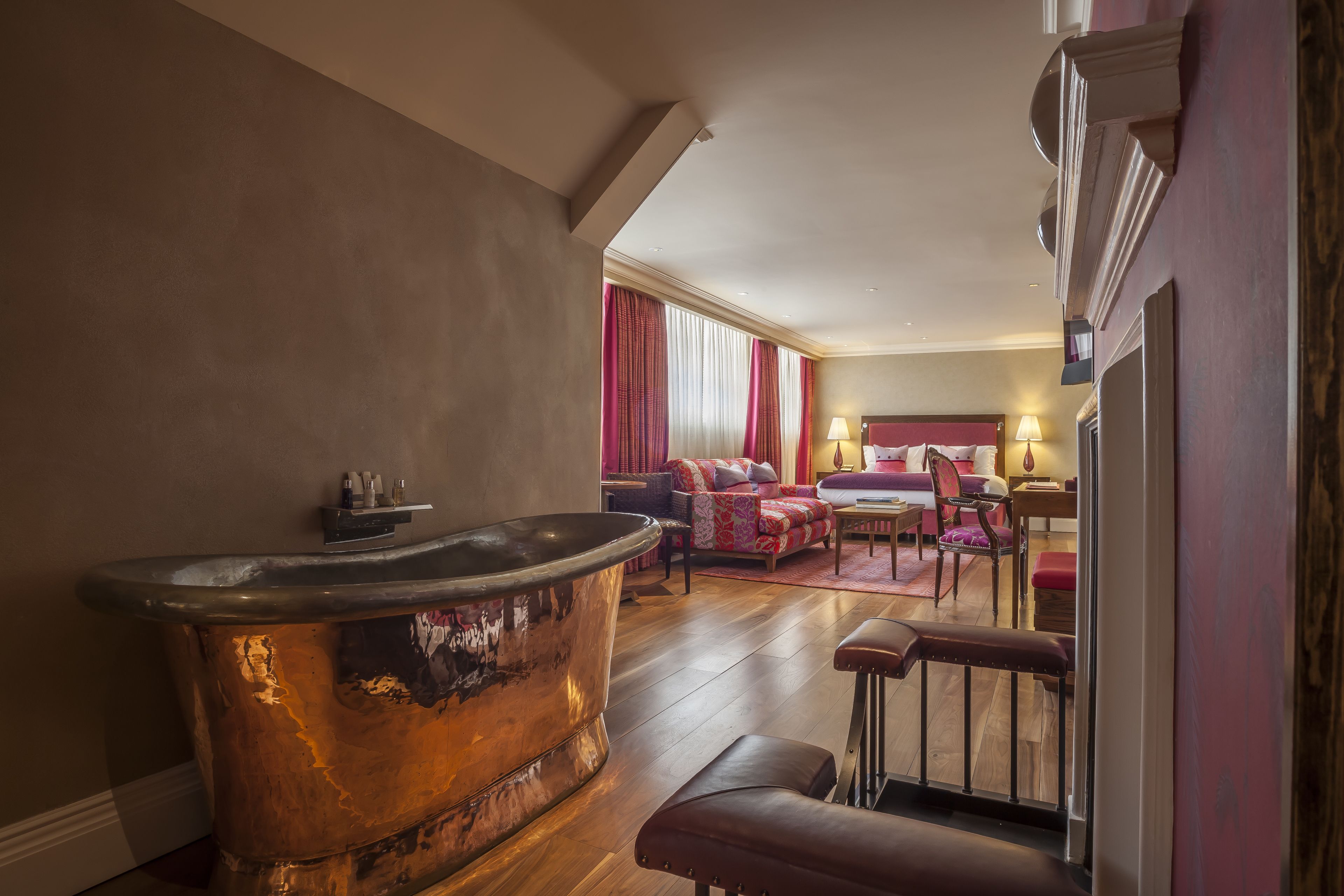 egyptian cotton sheets, hypo-allergenic bedding, in-room safe