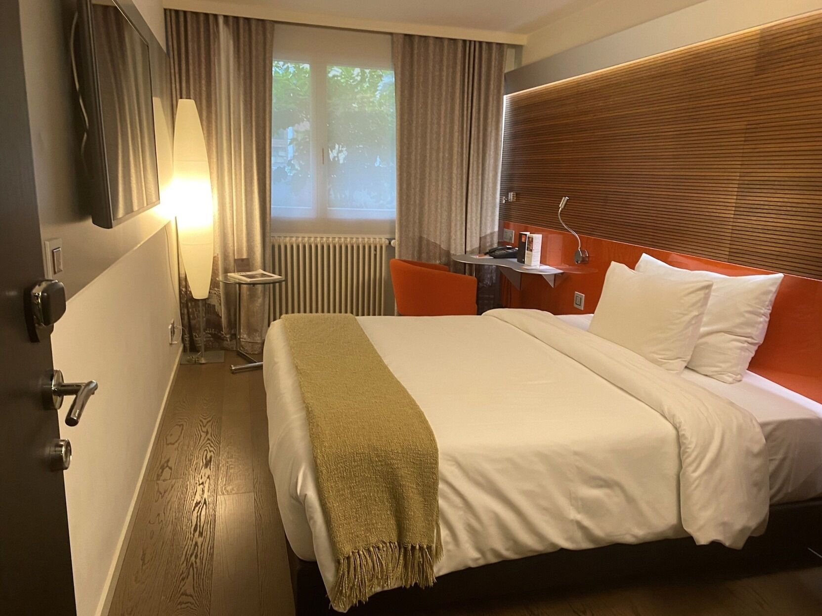 Minibar, in-room safe, desk, soundproofing