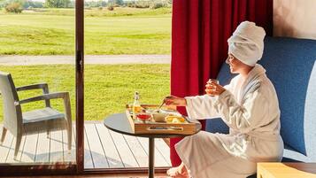 Deluxe Room, 1 Double Bed, Ground Floor (Terrace) | Premium bedding, pillow-top beds, minibar, in-room safe