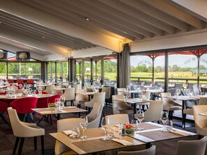Restaurant - Cabot Hotel Bordeaux - MGallery Collection (Le Pian-Medoc)