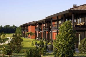 Front of property - Cabot Hotel Bordeaux - MGallery Collection (Le Pian-Medoc)