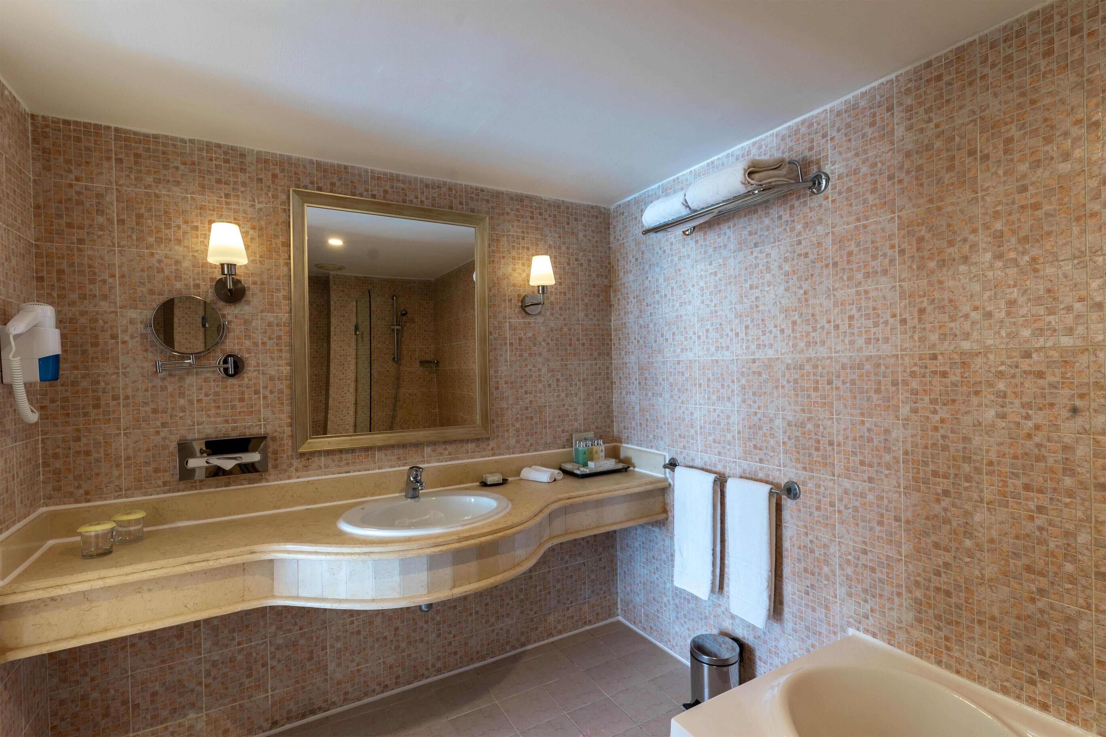 Photo - Baron Palms Adults Friendly Only 16 years plus Boutique Hotel Style