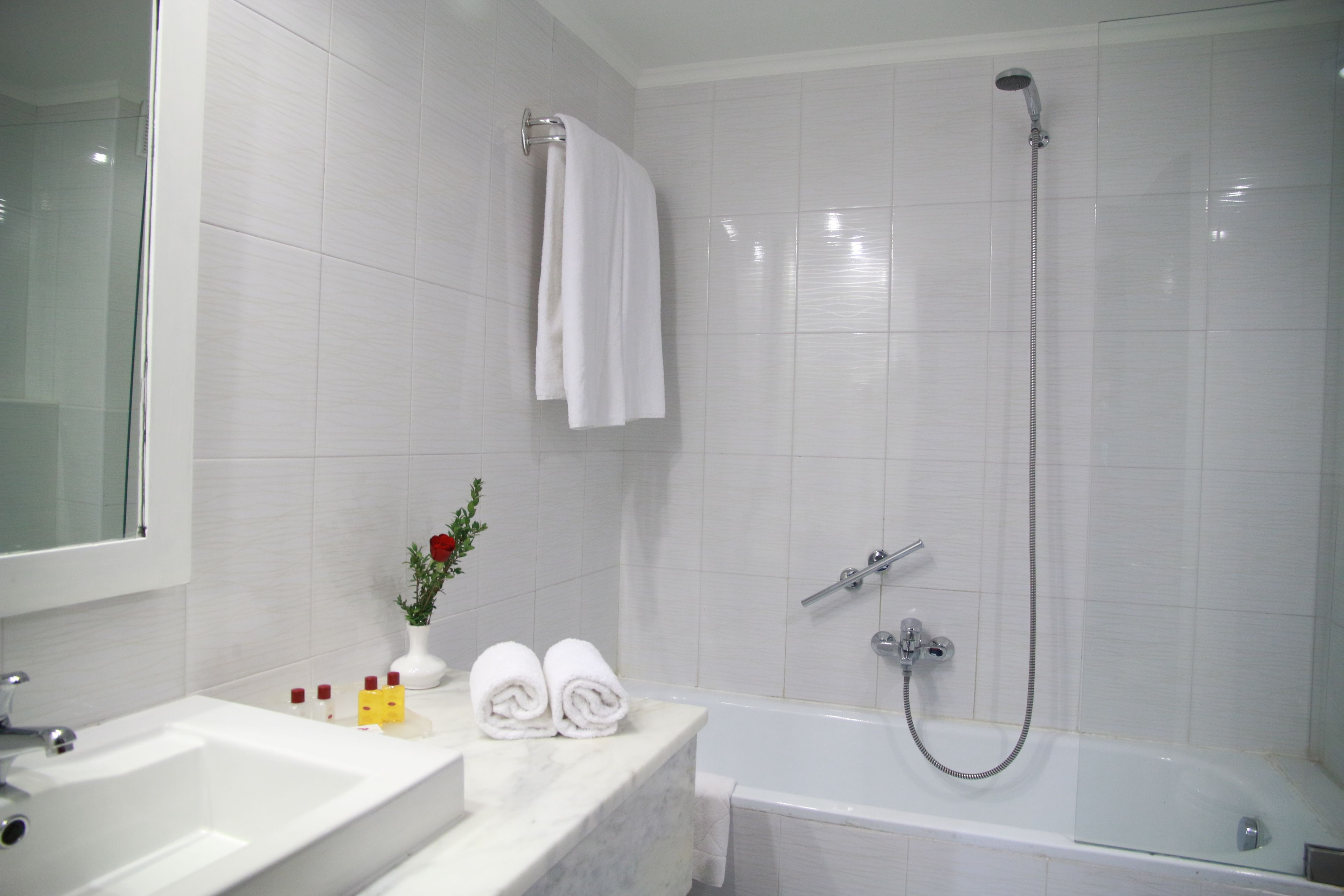 in-room safe, desk, blackout curtains, free wifi