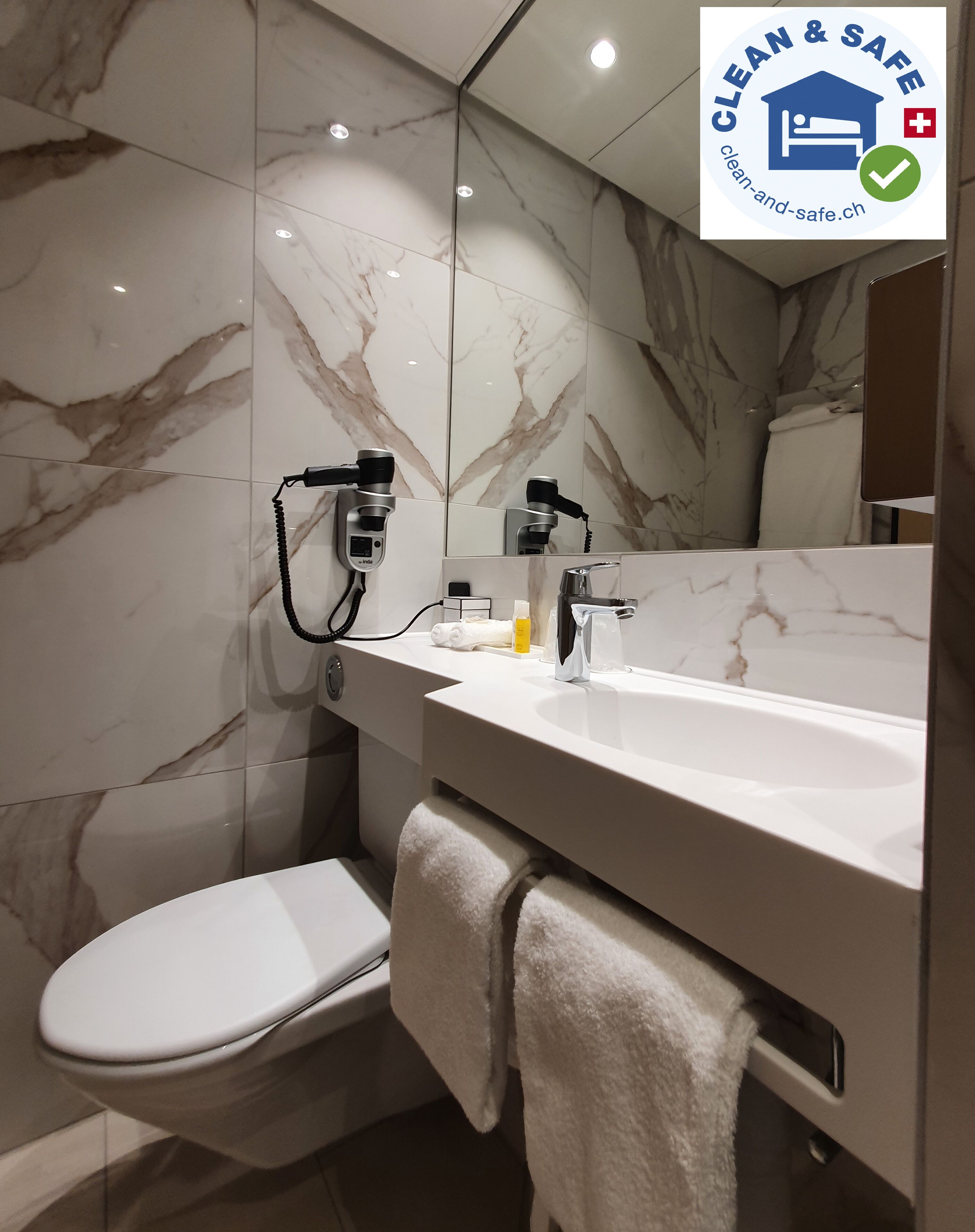 premium bedding, free minibar, in-room safe, desk