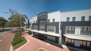 Front of property - Joondalup City Hotel (Joondalup)