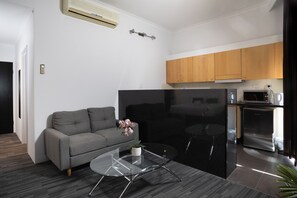 Studio Suite, 2 Queen Beds | Living area | TV - Joondalup City Hotel (Joondalup)