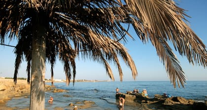 Mahara Hotel & Wellness