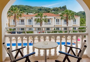 In-room safe, iron/ironing board, rollaway beds, free WiFi - Edelweiss Hotel (Zakynthos)