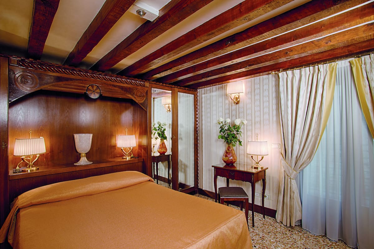 1 chambre, literie hypoallergénique, minibar