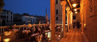 Hotel Palazzo Stern