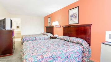 2 camas de matrimonio | Tabla de planchar con plancha, wifi gratis y ropa de cama