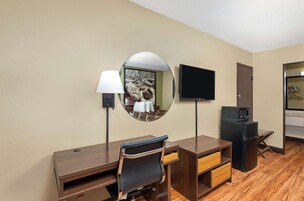 In-room safe, desk, iron/ironing board, free cribs/infant beds