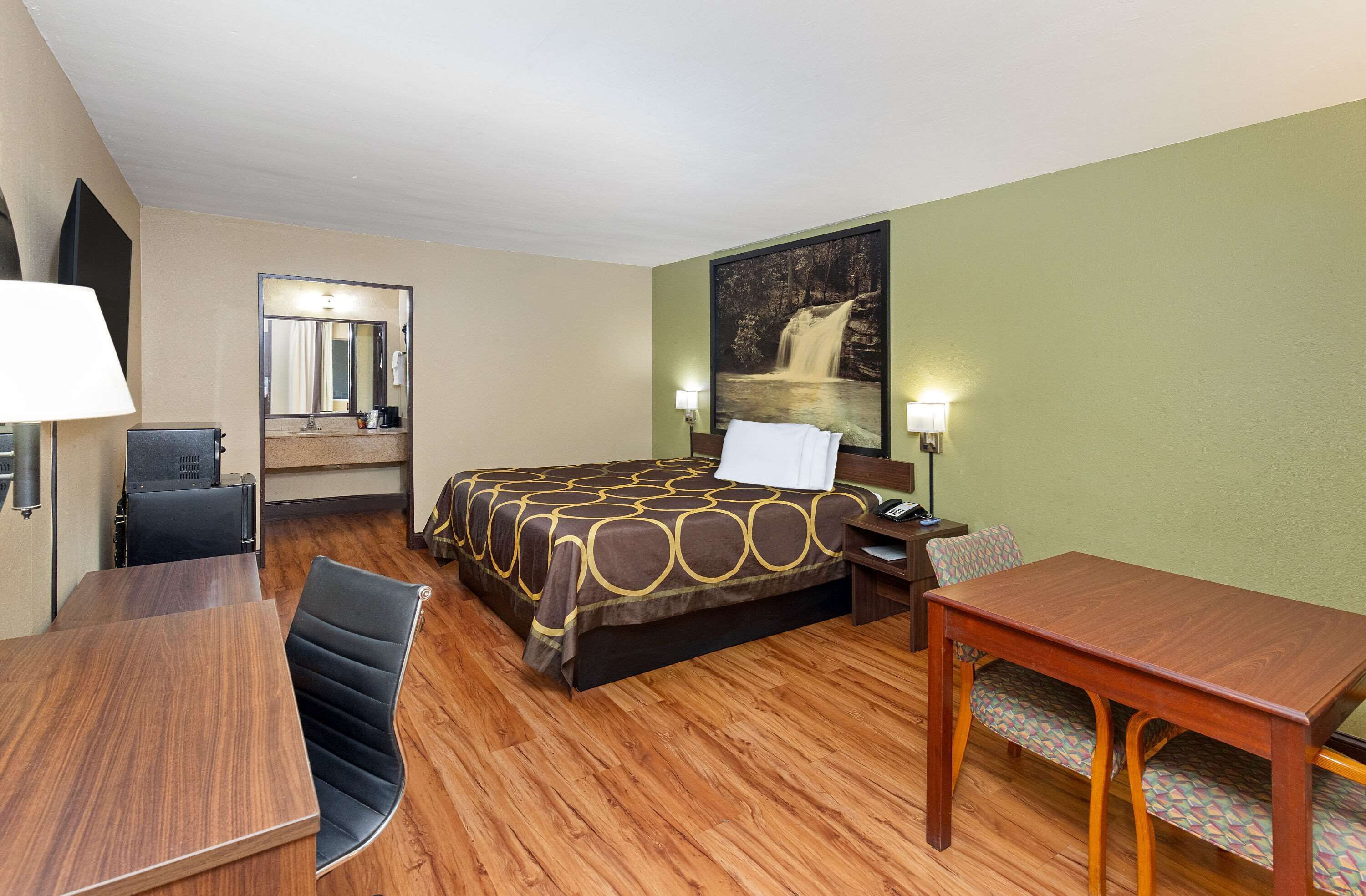 In-room safe, desk, iron/ironing board, free cots/infant beds