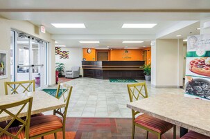 Desayuno buffet incluido todos los días