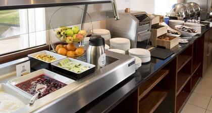 Holiday Inn Express Birmingham Star City by IHG