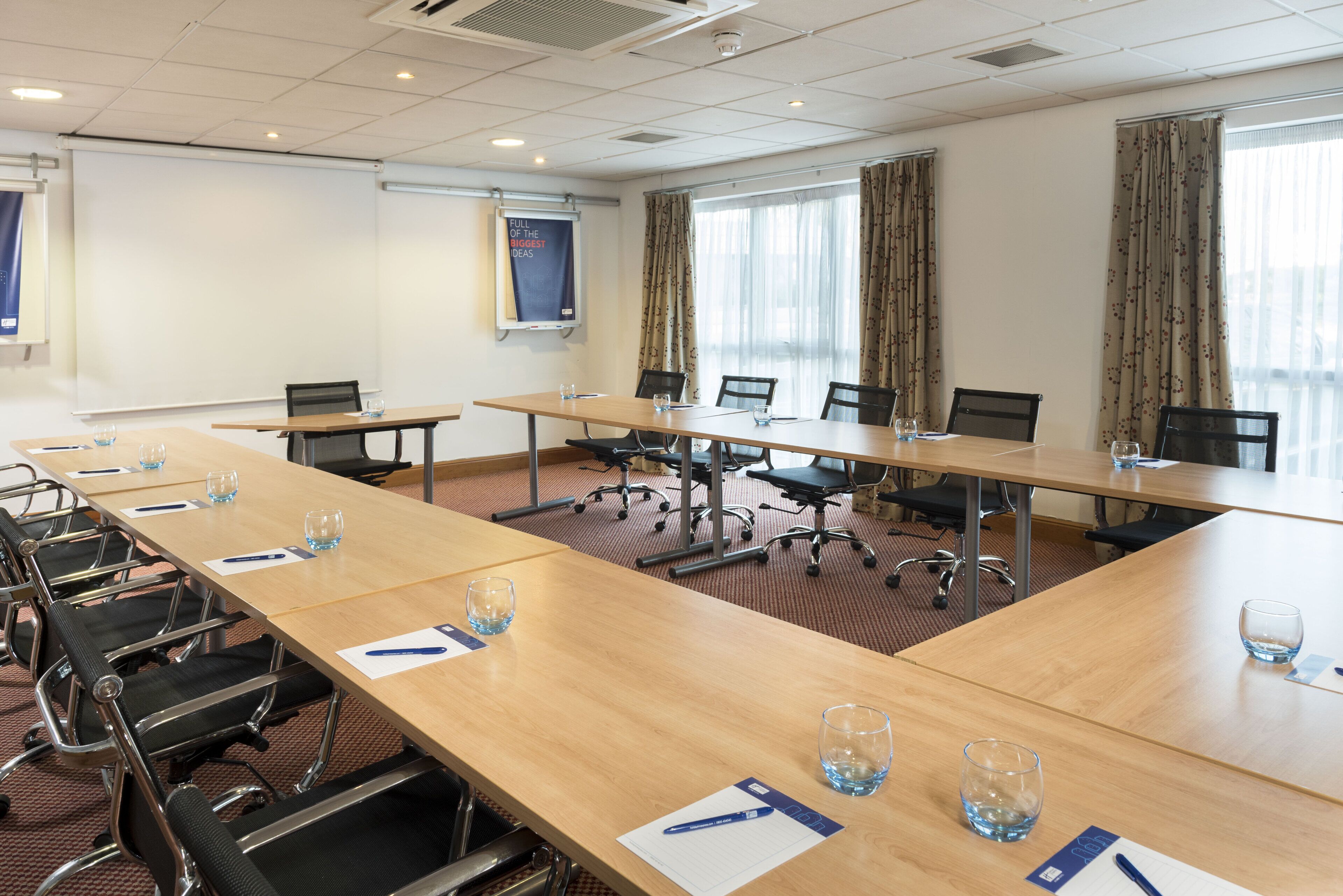 Foto - Holiday Inn Express Birmingham Star City by IHG