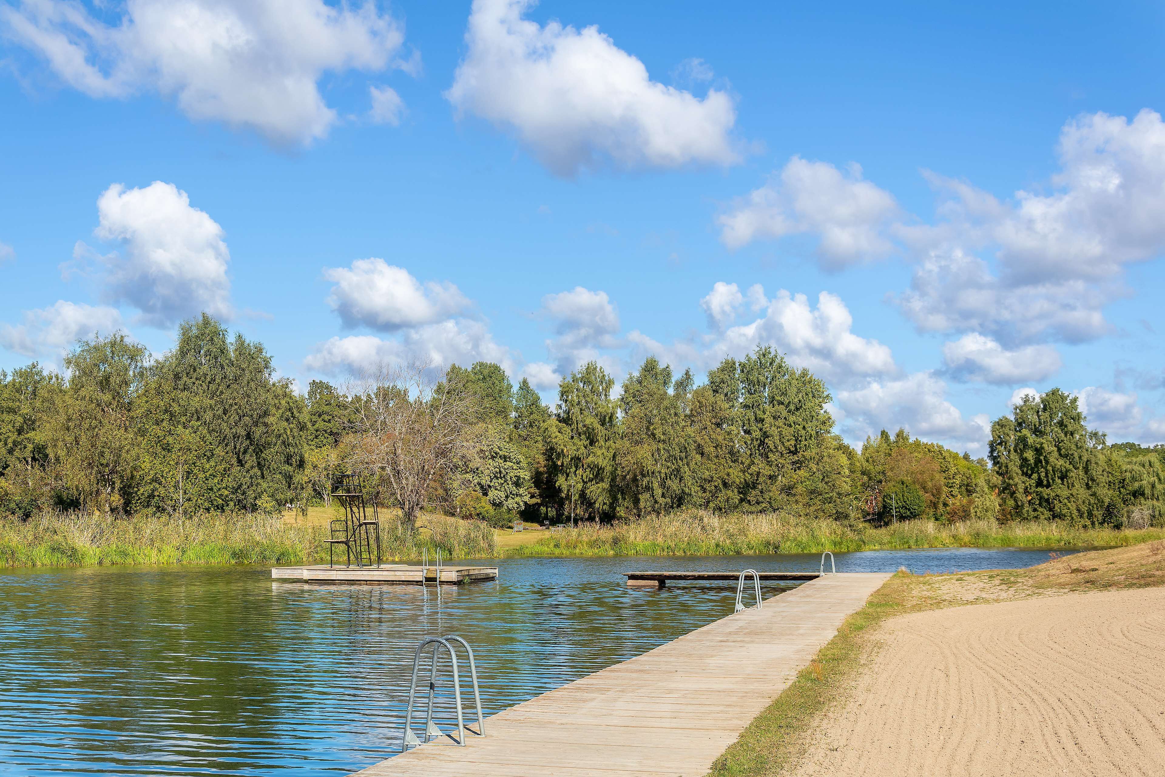 Beach nearby, rowing, fishing