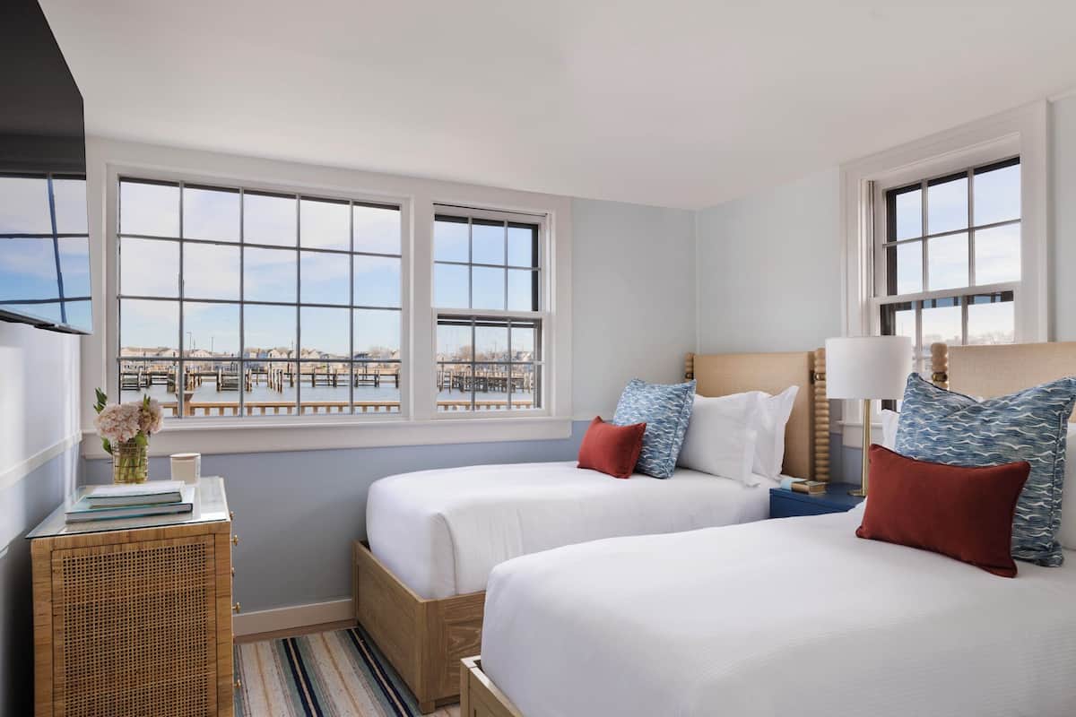 1 bedroom, premium bedding, in-room safe, iron/ironing board