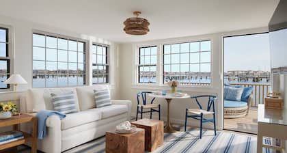 The Cottages at Nantucket Boat Basin
