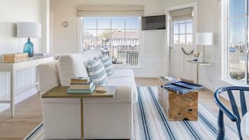 Deluxe One Bedroom Cottage - John Jay | 1 ๊ฐ์ ์นจ์ค, ๊ณ ๊ธ ์นจ๊ตฌ, ๊ฐ์ค ๋ด ๊ธ๊ณ , ๋ค๋ฆฌ๋ฏธ/๋ค๋ฆฌ๋ฏธํ