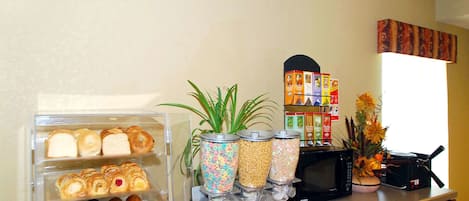 Tägliches inbegriffenes großes Frühstück