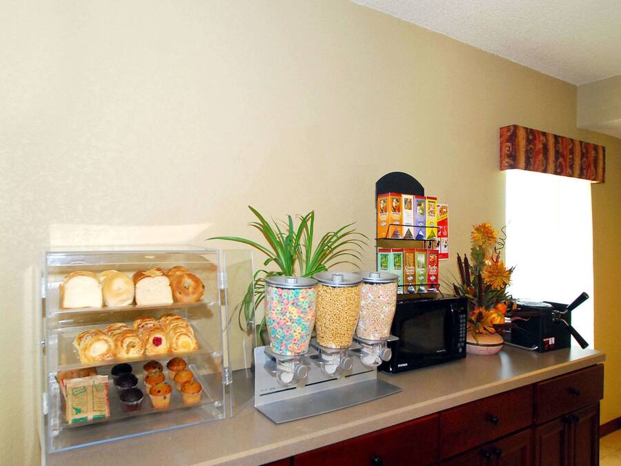 Free daily full breakfast