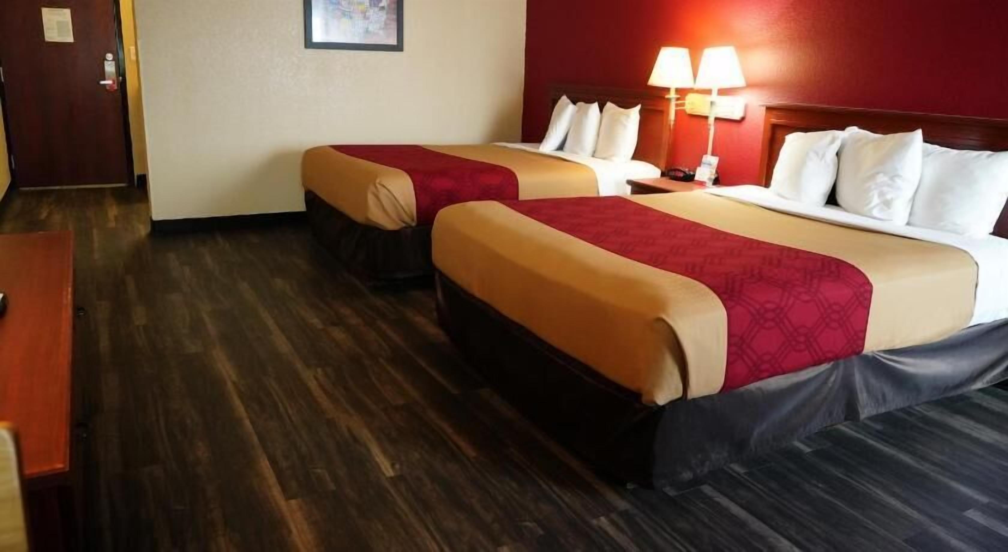Bureau, lits pliants/supplémentaires, Wi-Fi gratuit, draps fournis