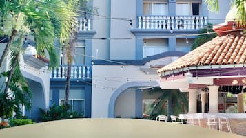 Ngoại thất