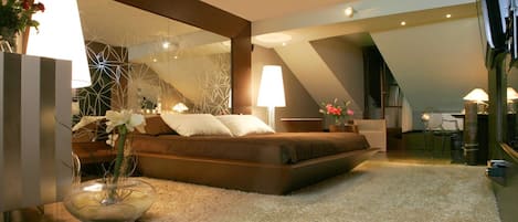 Literie hypoallergénique, minibar, coffres-forts dans les chambres