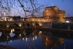 View from property - WRH Trastevere (Rome)