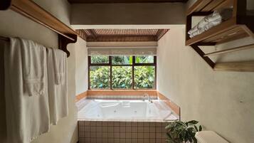 Bồn tắm thủy lực