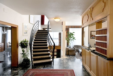 Lobby. Hotel Römerhof