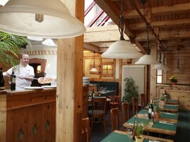 Breakfast, lunch, dinner served; international cuisine 