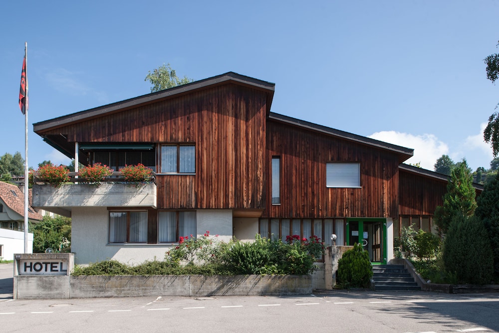 Gasthof Hotel Linde by null