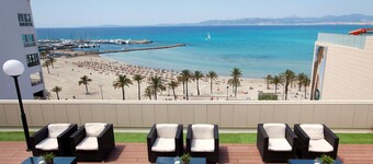 whala!beach Hotel & Apartments