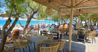 Great Greece Le Convivial Suites