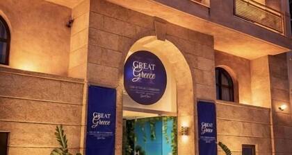 Great Greece Le Convivial Suites