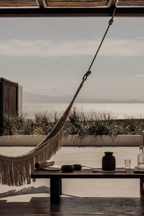 Signature Suite Private Pool & Sea View | Egyptian cotton sheets, premium bedding, down duvets, pillow-top beds - Ananea Mykonos - Adults Only  (Mykonos)