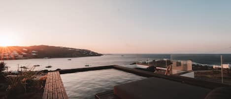 Ananea Suite Private Pool & Panoramic Sea View | 1 bedroom, Egyptian cotton sheets, premium bedding, down duvets