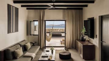 Junior Suite Private Pool & Sea View | Coin séjour