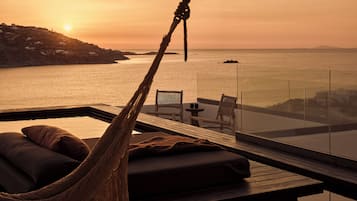 Ananea Suite Private Pool & Panoramic Sea View