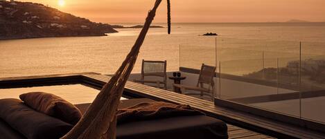 Ananea Suite Private Pool & Panoramic Sea View | Egyptian cotton sheets, premium bedding, down comforters, pillowtop beds