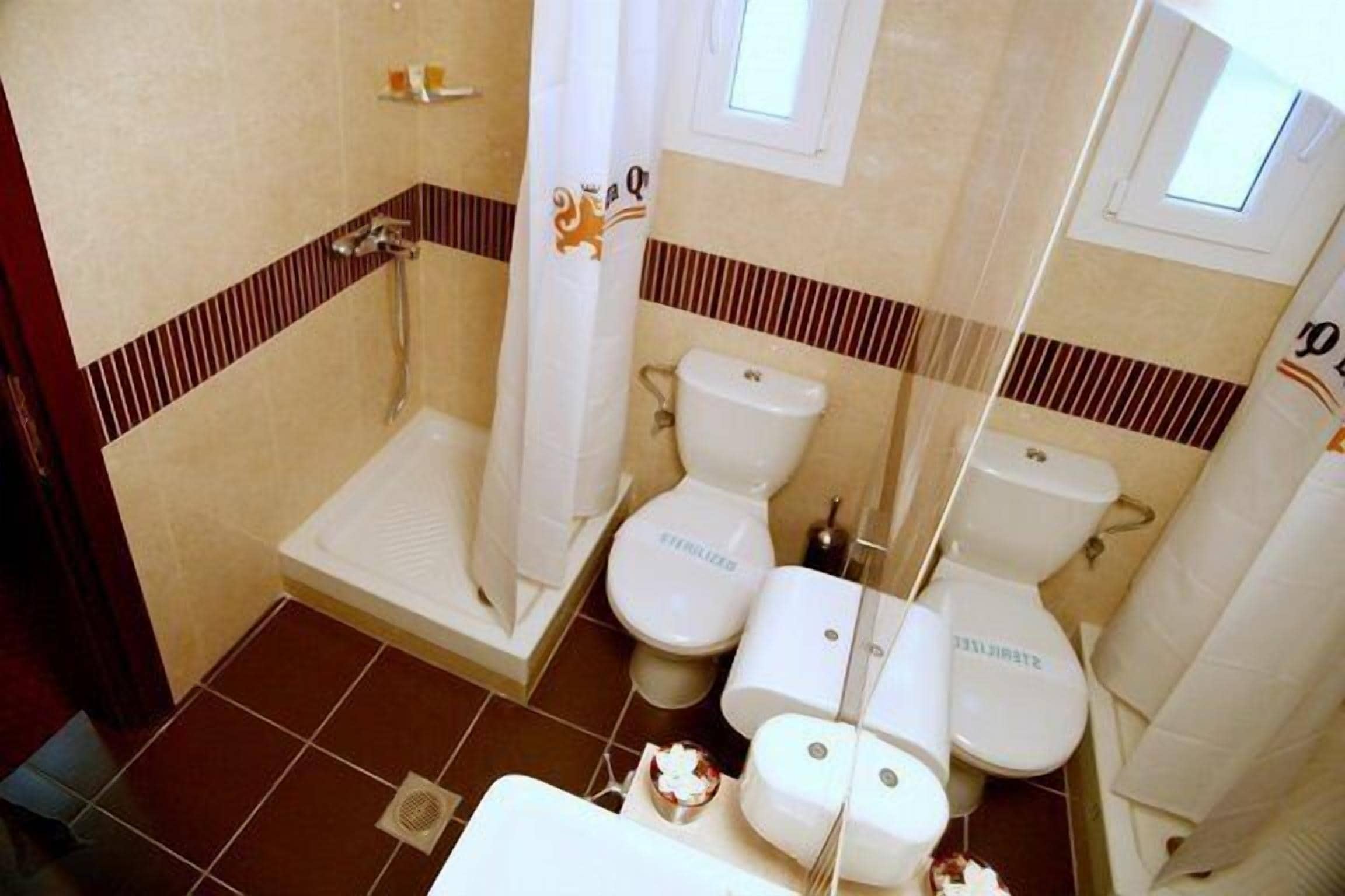 Photo - Queen Olga Hotel