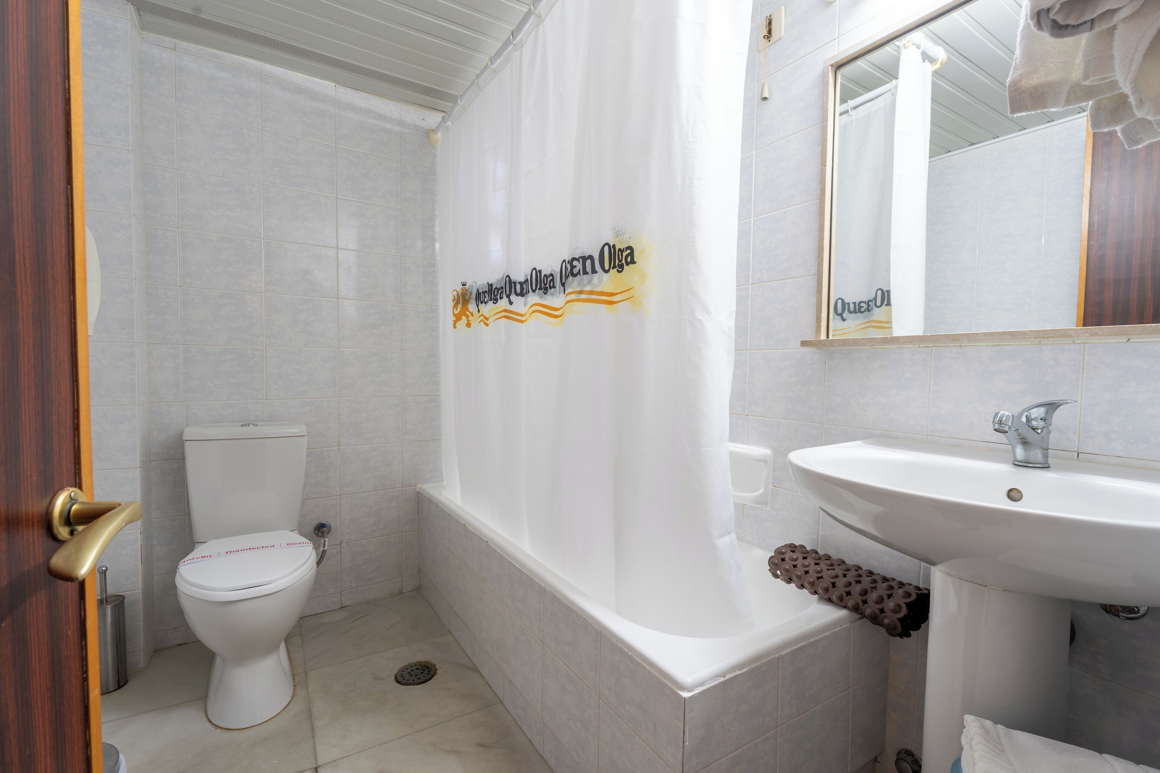 Photo - Queen Olga Hotel