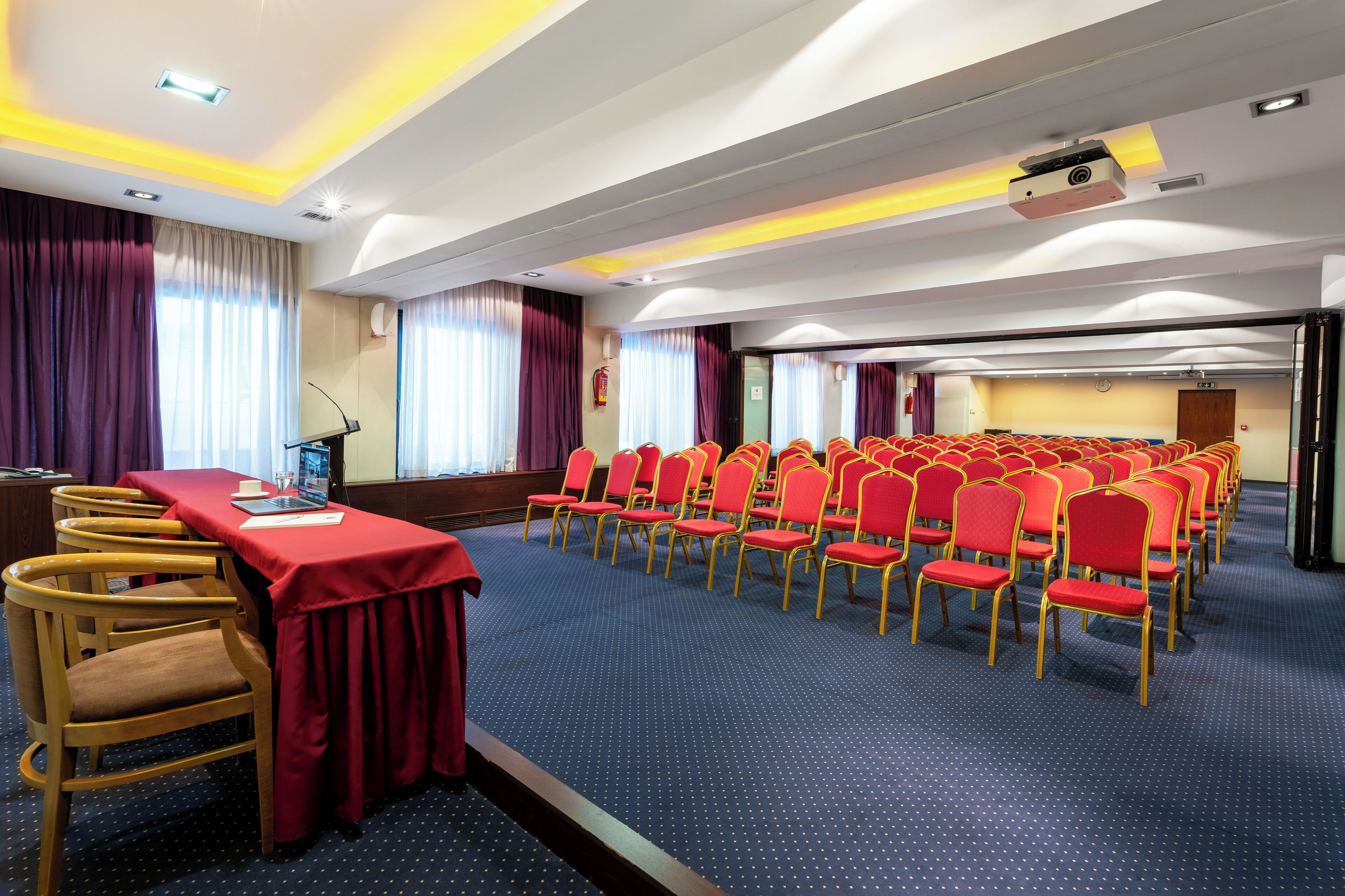 Photo - Queen Olga Hotel