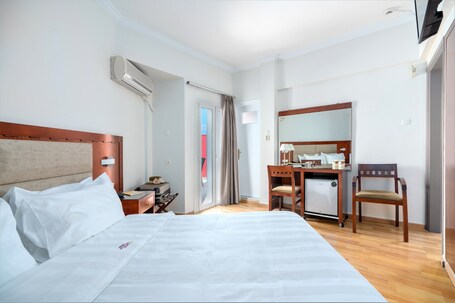Attalos Hotel - Image 60